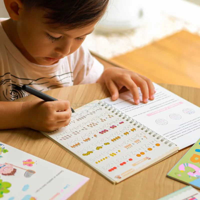 4 Cahier d'écriture Magique Montessori